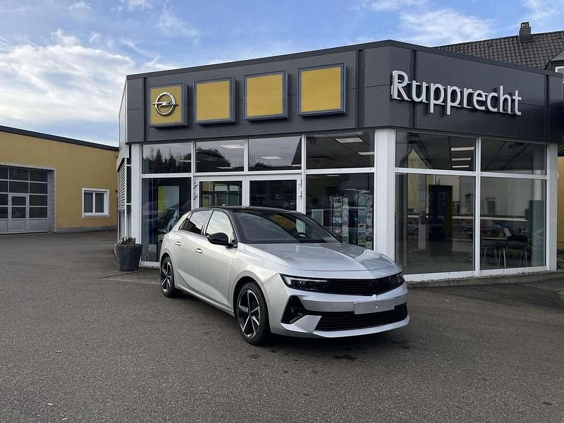 Silber Gebraucht 2024 Opel Astra Kleinwagen | 23.500 € (Fairer Preis) - Bild 1/4