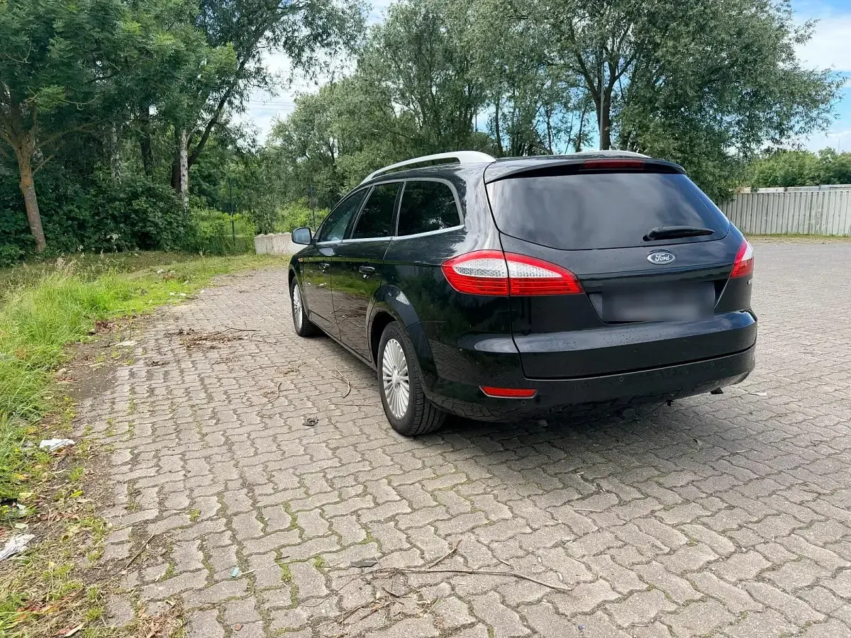 Gebraucht Ford Mondeo 175 PS (128 kW) 2009 Schwarz Kombi