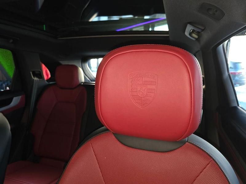 Gebraucht Porsche Cayenne S 475 PS (349 kW) 2025 Schwarz SUV