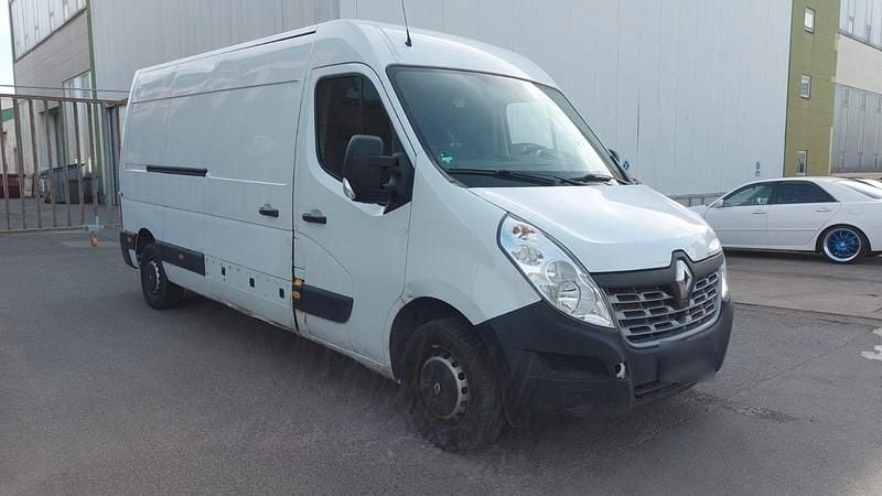 Second-hand Renault Master 131 CP (96 kW) 2018 Alb Van