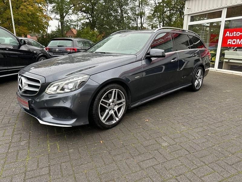 Grau Gebraucht 2016 Mercedes E220 Avantgarde Kombi | 19.990 € (Etwas zu teuer) - Bild 1/4