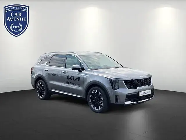 Second-hand Kia Sorento Platinum 194 CP (142 kW) 2025 Gri SUV