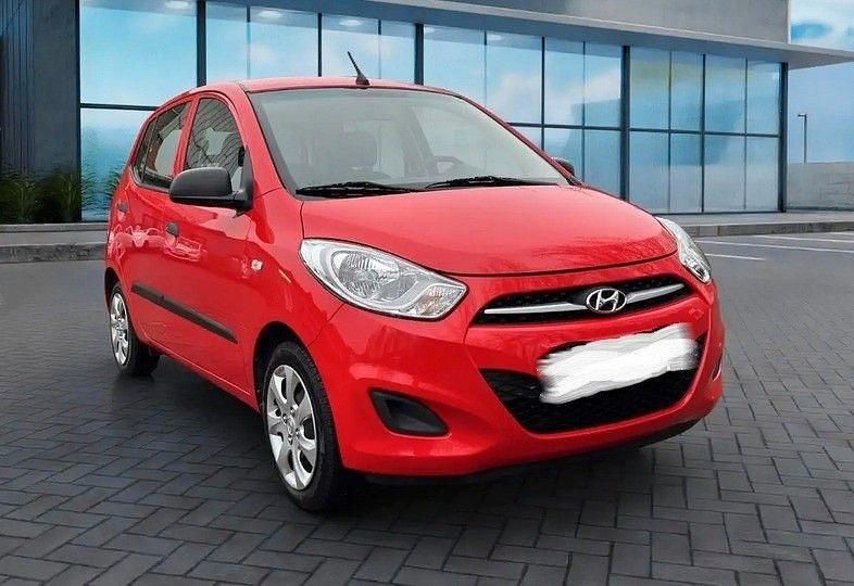 Gebraucht Hyundai i10 Edition 69 PS (50 kW) 2012 Rot Kleinwagen