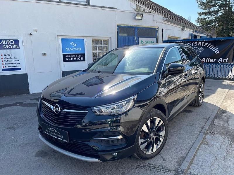 Gebraucht Opel Grandland X 131 PS (96 kW) 2020 Diamant schwarz/karbon schwarz SUV