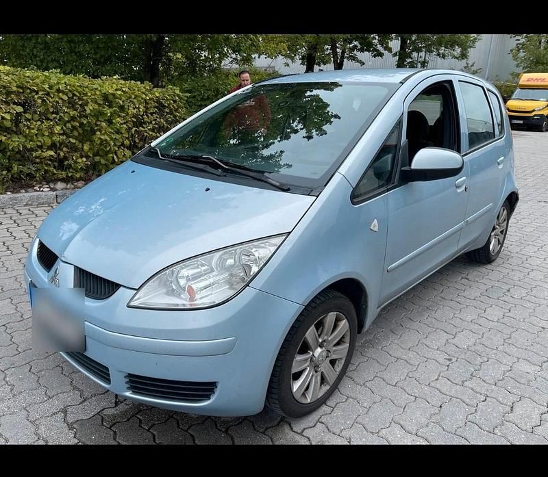 Andere farben Gebraucht 2007 Mitsubishi Colt Kleinwagen | 1.750 € (Guter Preis) - Bild 1/4