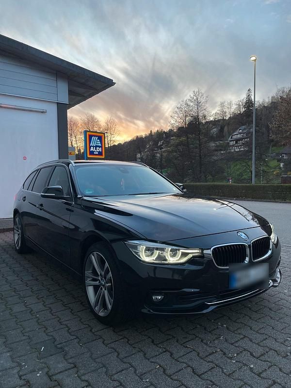 Second-hand BMW 320 190 CP (139 kW) 2017 Negru Break