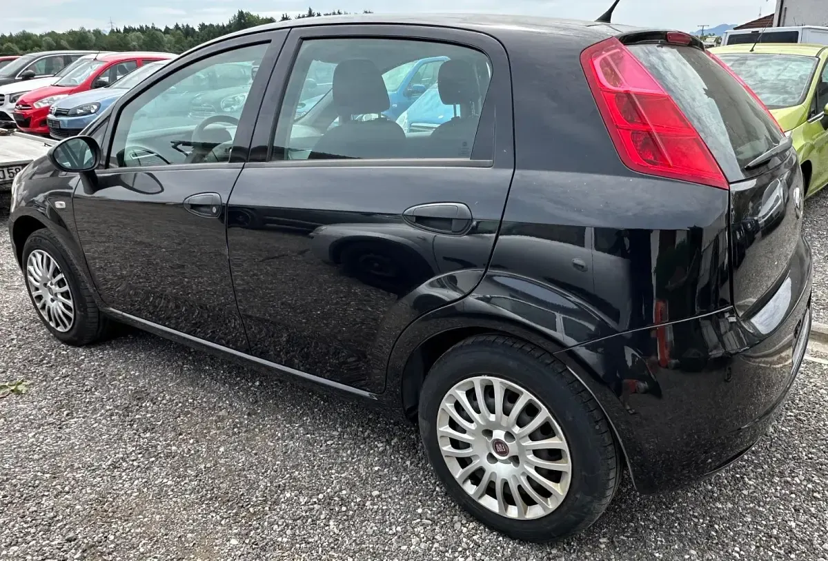 Gebraucht Fiat Grande Punto 75 PS (55 kW) 2013 Kleinwagen
