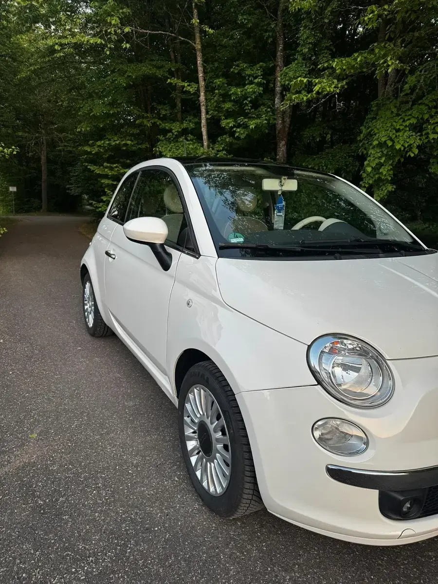 Gebraucht Fiat 500 70 PS (51 kW) 2012 Weiß Kleinwagen