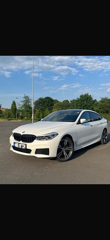 Weiß Gebraucht 2018 BMW 640 M Sport Coupé | 32.999 € (Fairer Preis) - Bild 1/4