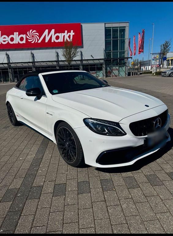 Weiß Gebraucht 2017 Mercedes C63 AMG AMG Cabrio | 48.800 € (Fairer Preis) - Bild 1/4