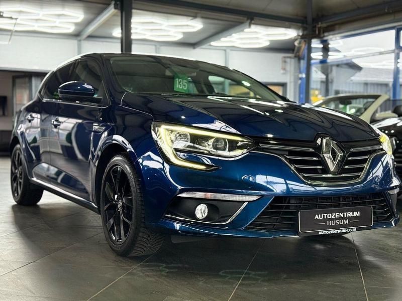 Blau Gebraucht 2017 Renault Mégane IV Bose Edition Kombi | 10.990 € (Guter Preis) - Bild 1/2
