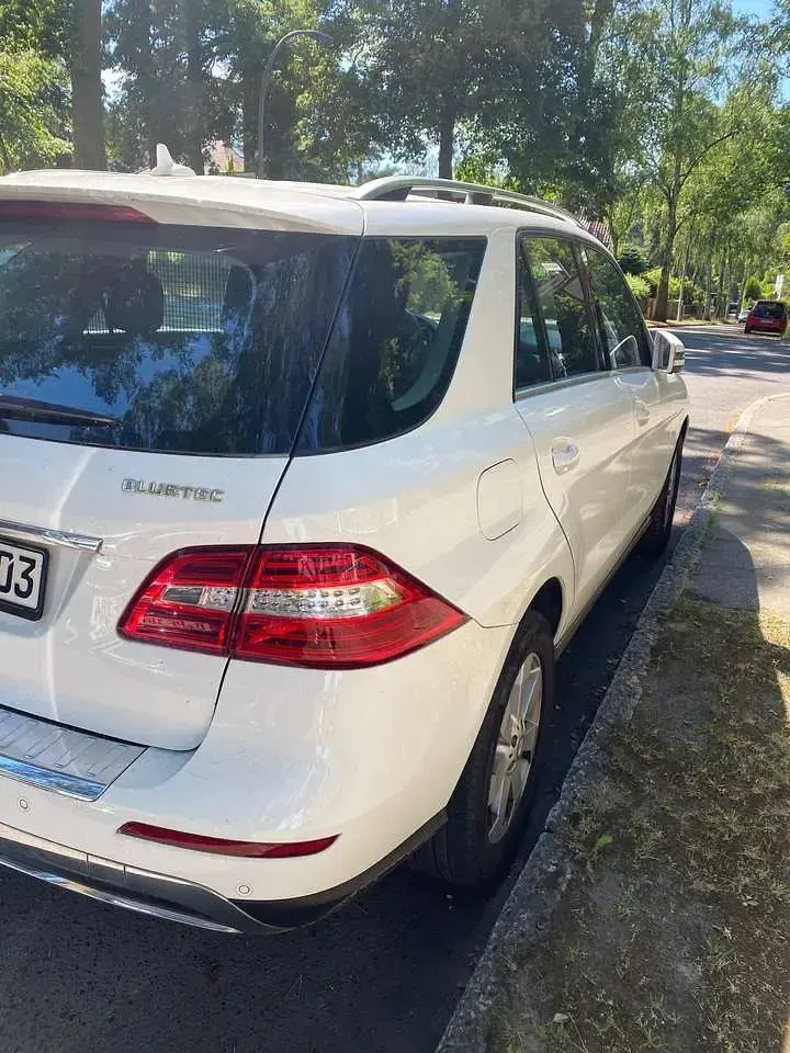 Gebraucht Mercedes ML250 204 PS (150 kW) 2015 Weiß SUV