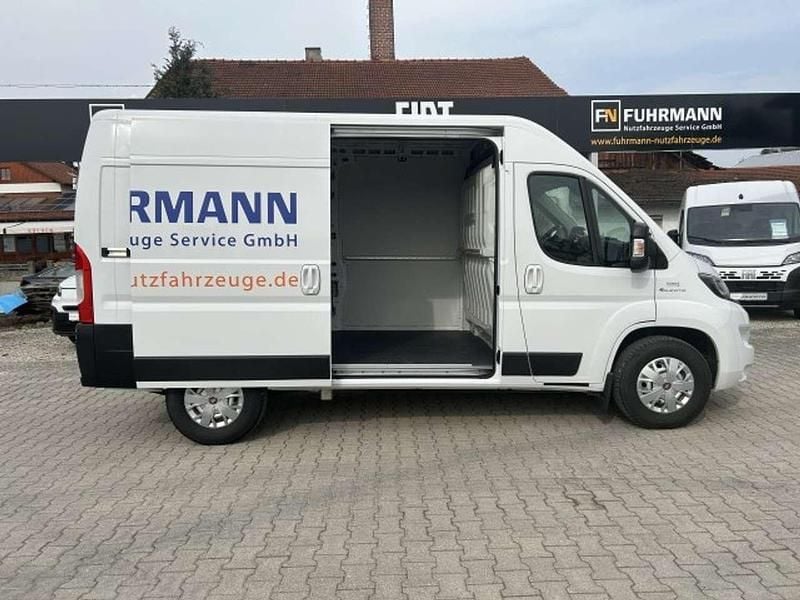 Gebraucht Fiat Ducato 89 kW (122 PS) 2021 Weiß Van