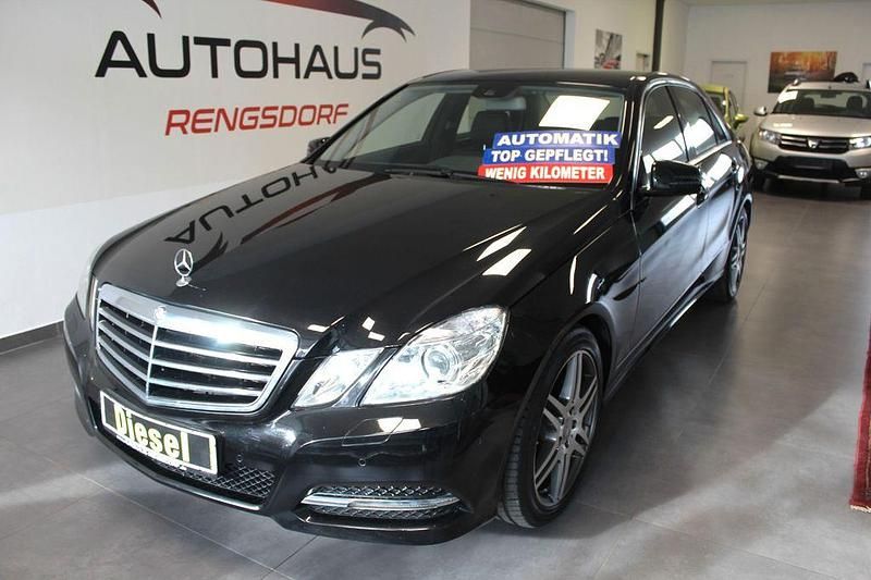 Gebraucht Mercedes E200 136 PS (100 kW) 2013 Schwarz Limousine