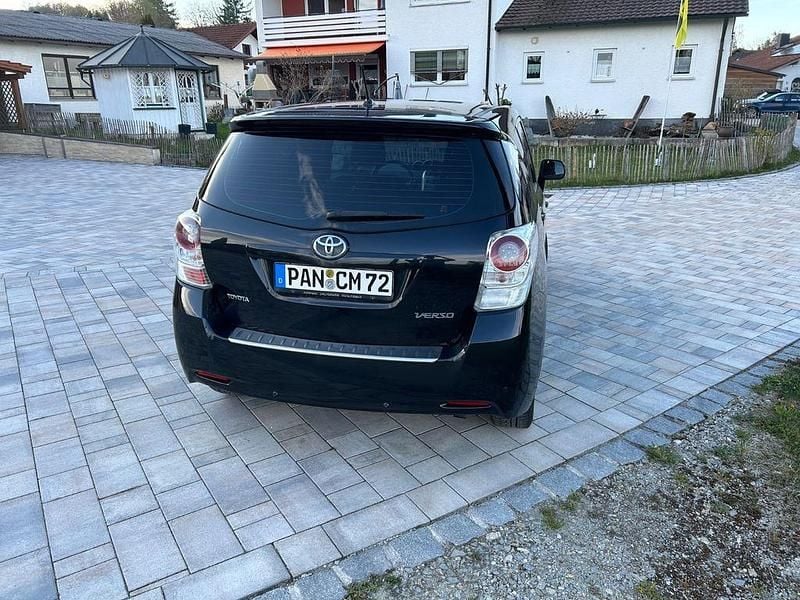 Gebraucht Toyota Verso Multidrive S 147 PS (108 kW) 2011 Schwarz Van / Kleinbus