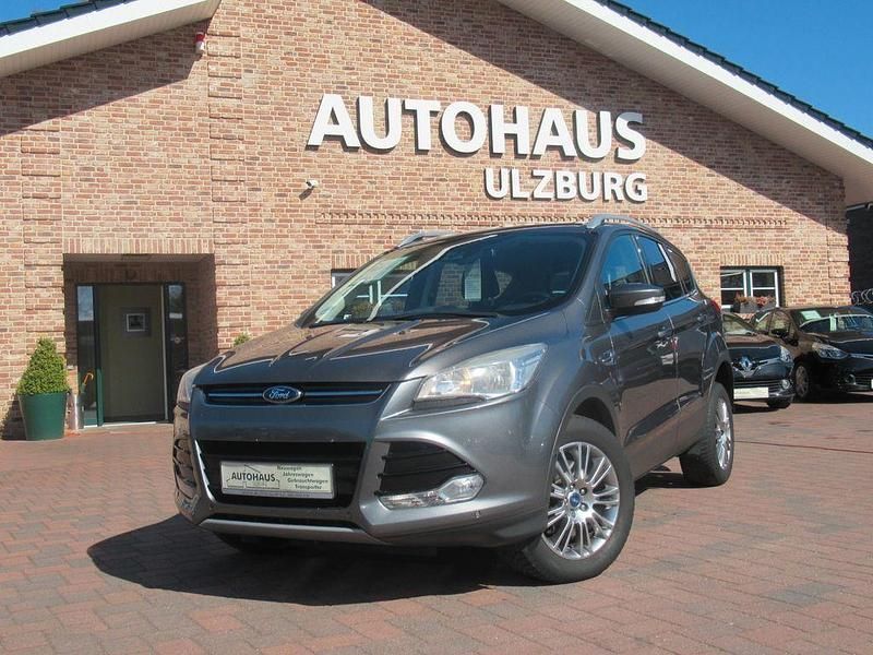 Gebraucht Ford Kuga Titanium 163 PS (119 kW) 2014 Grau SUV