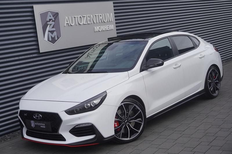 Performance blue / sol Gebraucht 2019 Hyundai i30 N Performance Limousine | 23.990 € (Fairer Preis) - Bild 1/4
