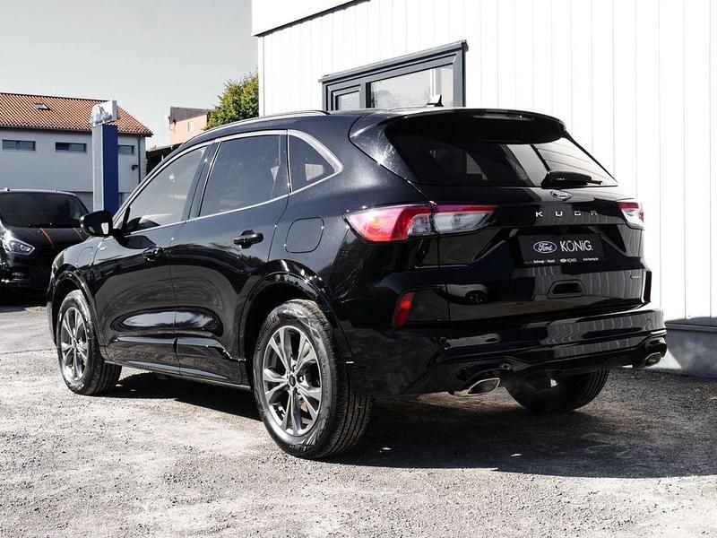 Gebraucht Ford Kuga ST-Line 224 PS (164 kW) 2023 Schwarz SUV
