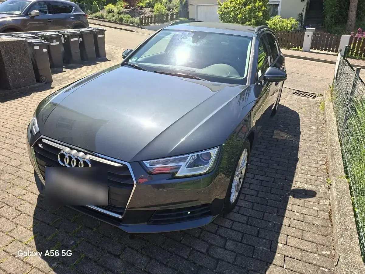 Gebraucht Audi A4 Ambiente 150 PS (110 kW) 2016 Schwarz Kombi