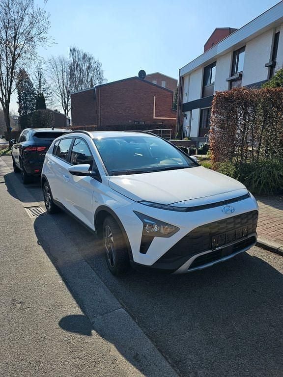 Gebraucht Hyundai Bayon Select 101 PS (74 kW) 2024 Weiß SUV