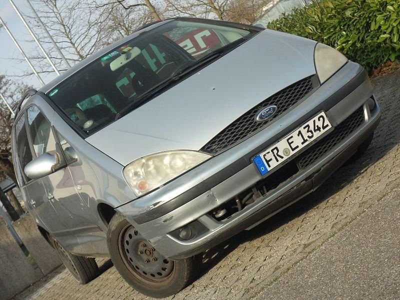 Gebraucht Ford Galaxy Ghia 131 PS (96 kW) 2003 Silber Van / Kleinbus