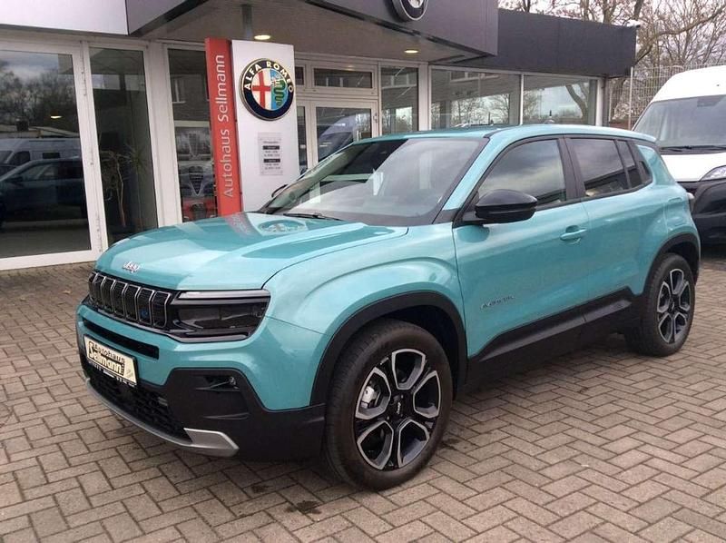 Gebraucht Jeep Avenger EV Altitude 114 kW (156 PS) 2024 Grün SUV