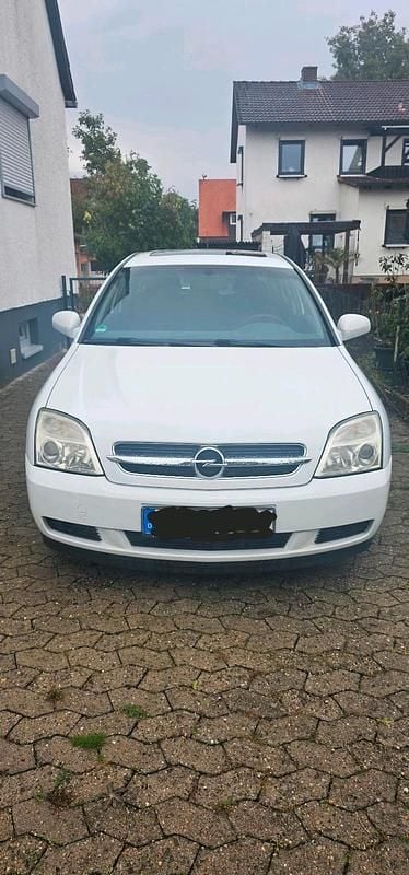 Weiß Gebraucht 2003 Opel Vectra Limousine | 2.400 € (Fairer Preis) - Bild 1/4