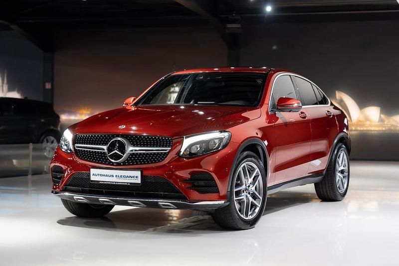 Rot Gebraucht 2017 Mercedes GLC250 AMG line Coupé | 36.980 € (Fairer Preis) - Bild 1/4