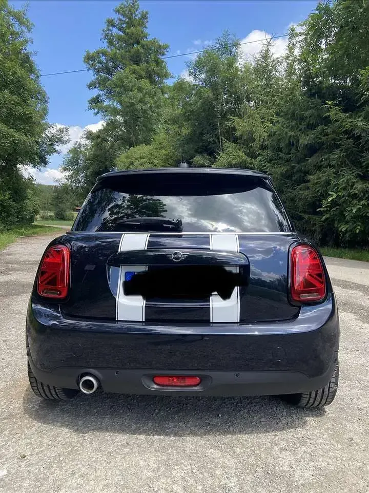 Gebraucht Mini Cooper 136 PS (100 kW) 2021 Schwarz Kleinwagen