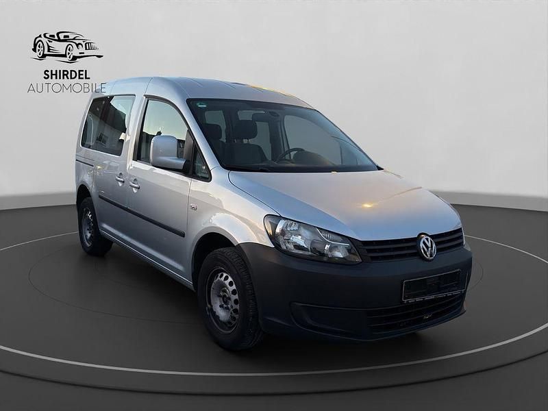 Gebraucht VW Caddy Trendline 102 PS (75 kW) 2012 Silber Van / Kleinbus