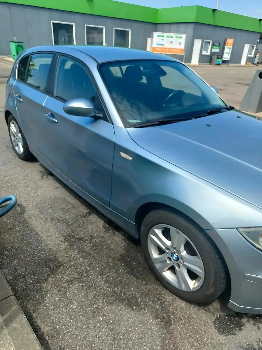 Gebraucht BMW 118 143 PS (105 kW) 2008 Blau Kleinwagen