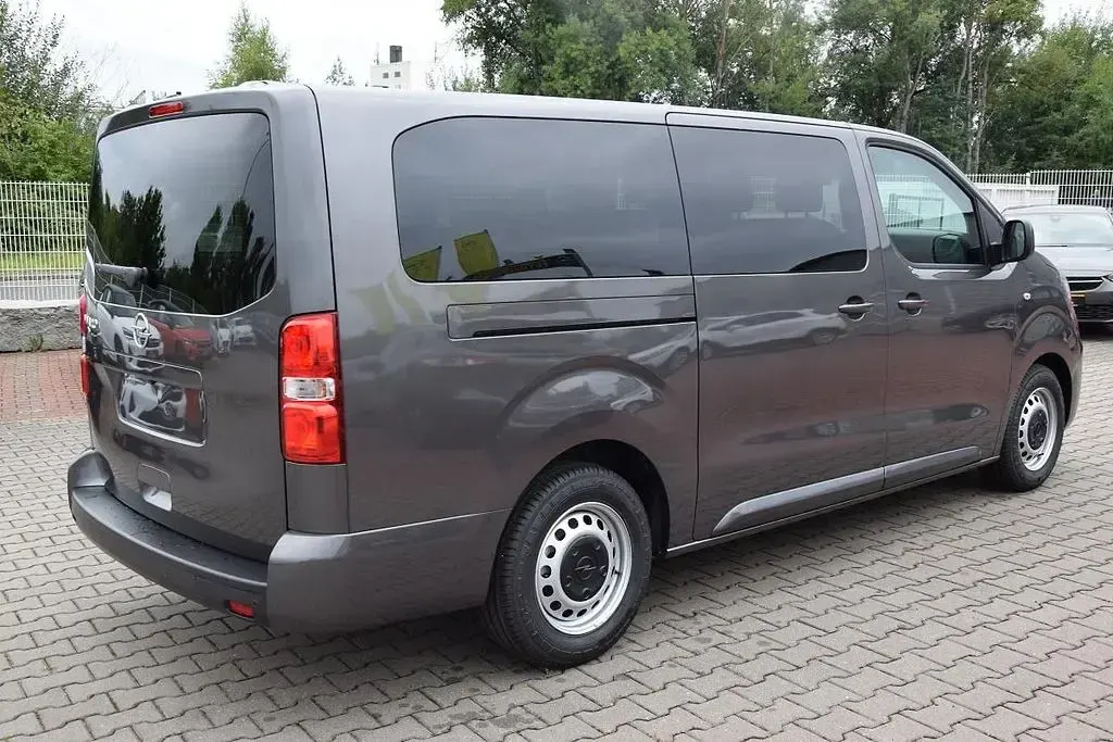 Gebraucht Opel Vivaro-e Combi 120 PS (88 kW) 2021 Grau Van / Kleinbus