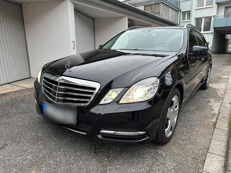 Gebraucht Mercedes 350 265 PS (194 kW) 2010 Schwarz Kombi