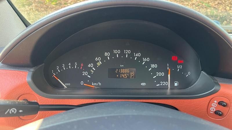 Second-hand Mercedes A190 2001 Argintiu Hatchback