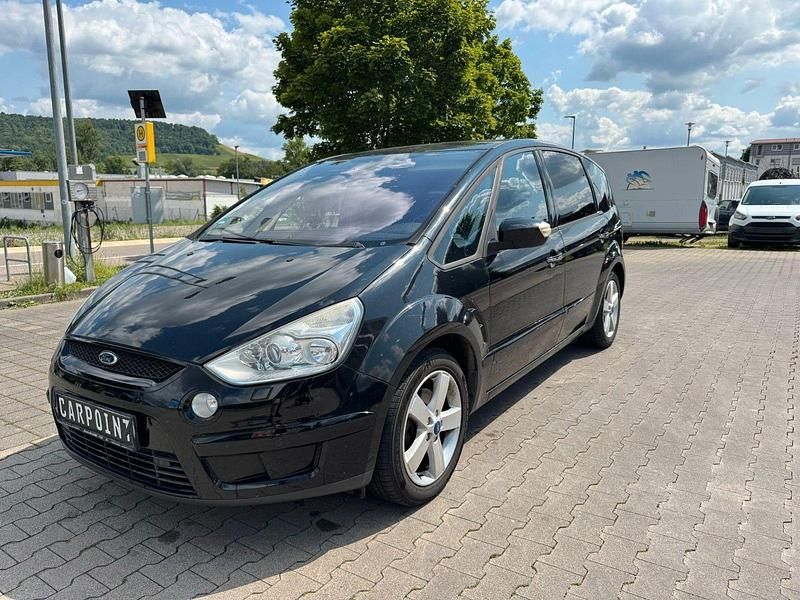 Schwarz Gebraucht 2010 Ford S-MAX Titanium Van / Kleinbus | 4.290 € (Superpreis) - Bild 1/4