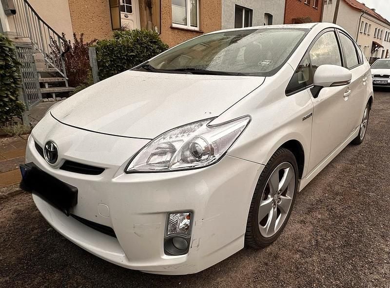 Weiß Gebraucht 2010 Toyota Prius Kleinwagen | 8.499 € (Guter Preis) - Bild 1/4