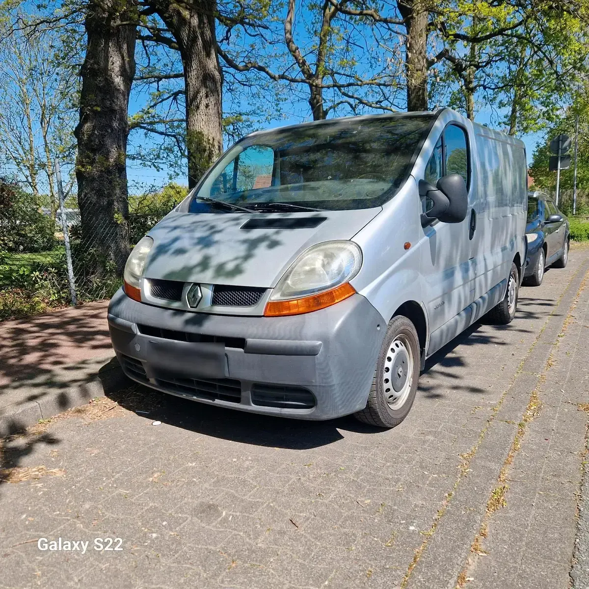 Gebraucht Renault Trafic 101 PS (74 kW) 2006 Van / Kleinbus