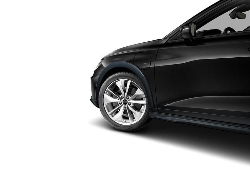 Second-hand Audi A3 204 CP (150 kW) 2025 Negru Berlinǎ