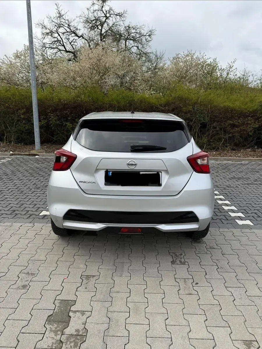Gebraucht Nissan Micra Acenta 101 PS (74 kW) 2019 Grau Kleinwagen