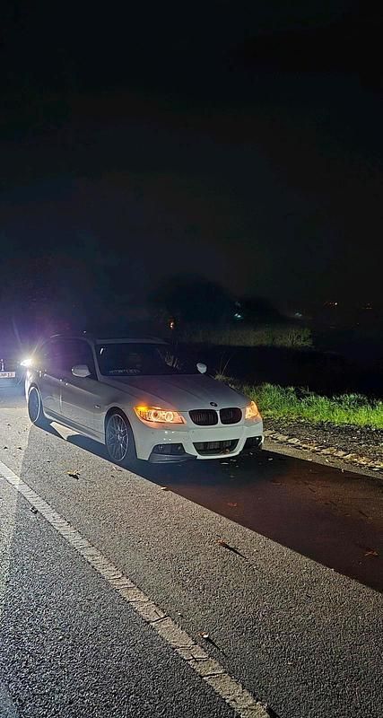 Gebraucht BMW 335 Competition Edition 306 PS (225 kW) 2011 Weiß Kombi