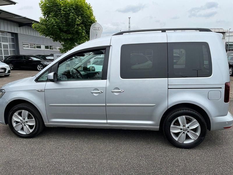 Gebraucht VW Caddy Comfortline 150 PS (110 kW) 2016 Silber Van / Kleinbus