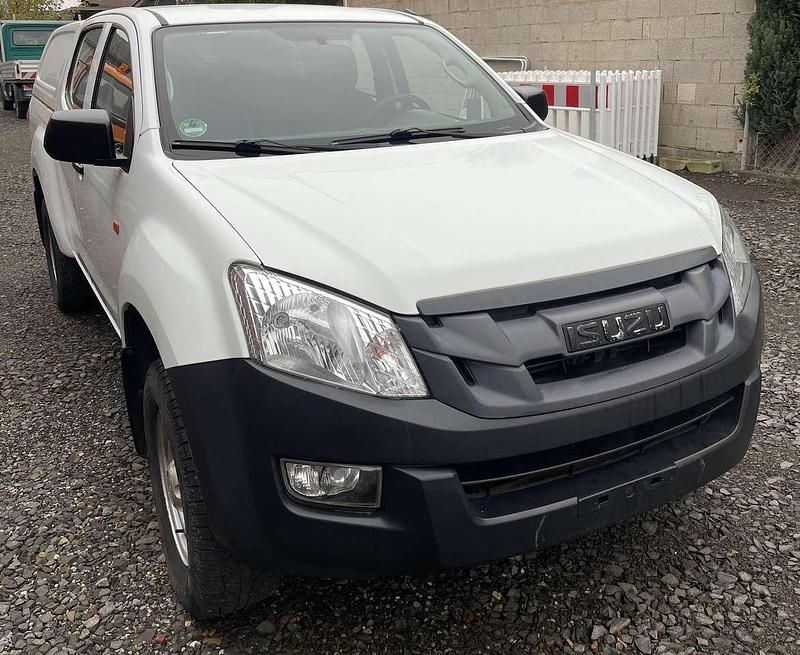 Gebraucht Isuzu D-Max 163 PS (119 kW) 2016 Weiß SUV