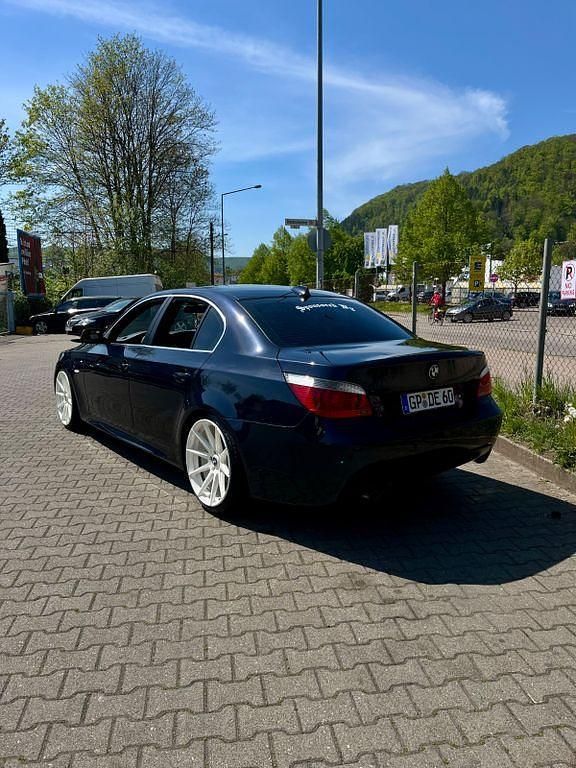 Gebraucht BMW 525 Performance 218 PS (160 kW) 2007 Blau Limousine