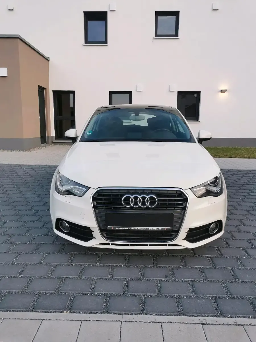Gebraucht Audi A1 143 PS (105 kW) 2012 Weiß Kleinwagen