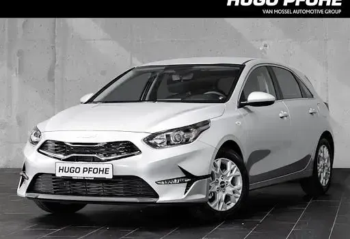 Gebraucht Kia Ceed Vision 100 PS (73 kW) 2024 Silber Kleinwagen