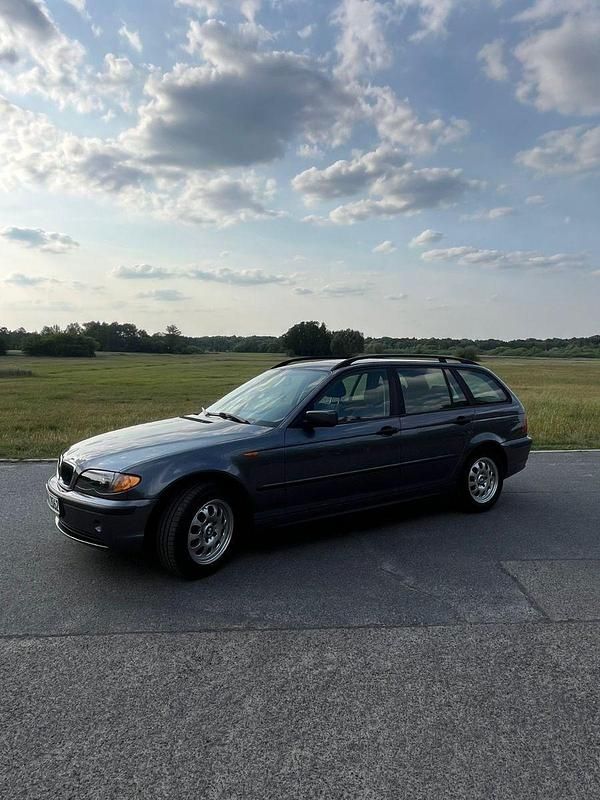Second-hand BMW 316 116 CP (85 kW) 2003 Gri Break
