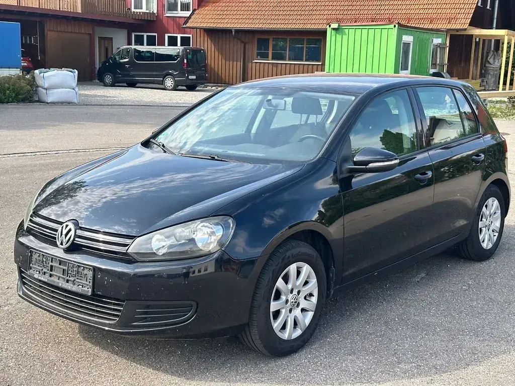 Gebraucht VW Golf VI Comfortline 105 PS (77 kW) 2010 Schwarz Limousine
