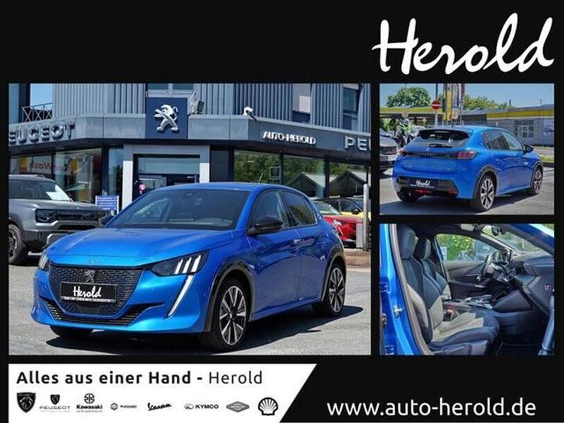 Blau Gebraucht 2021 Peugeot e-208 GT Kleinwagen | 20.990 € (Teuer) - Bild 1/4