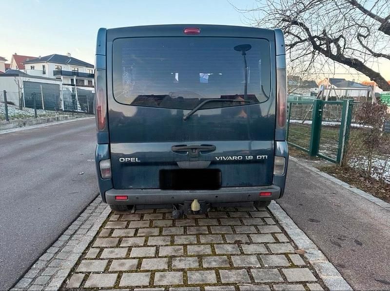 Gebraucht Opel Vivaro 101 PS (74 kW) 2002 Blau Van / Kleinbus