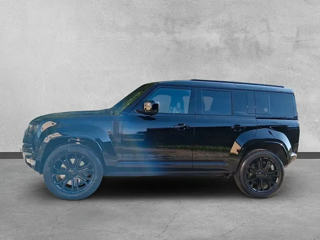 Neu Land Rover Defender 635 PS (467 kW) 2026 Schwarz SUV